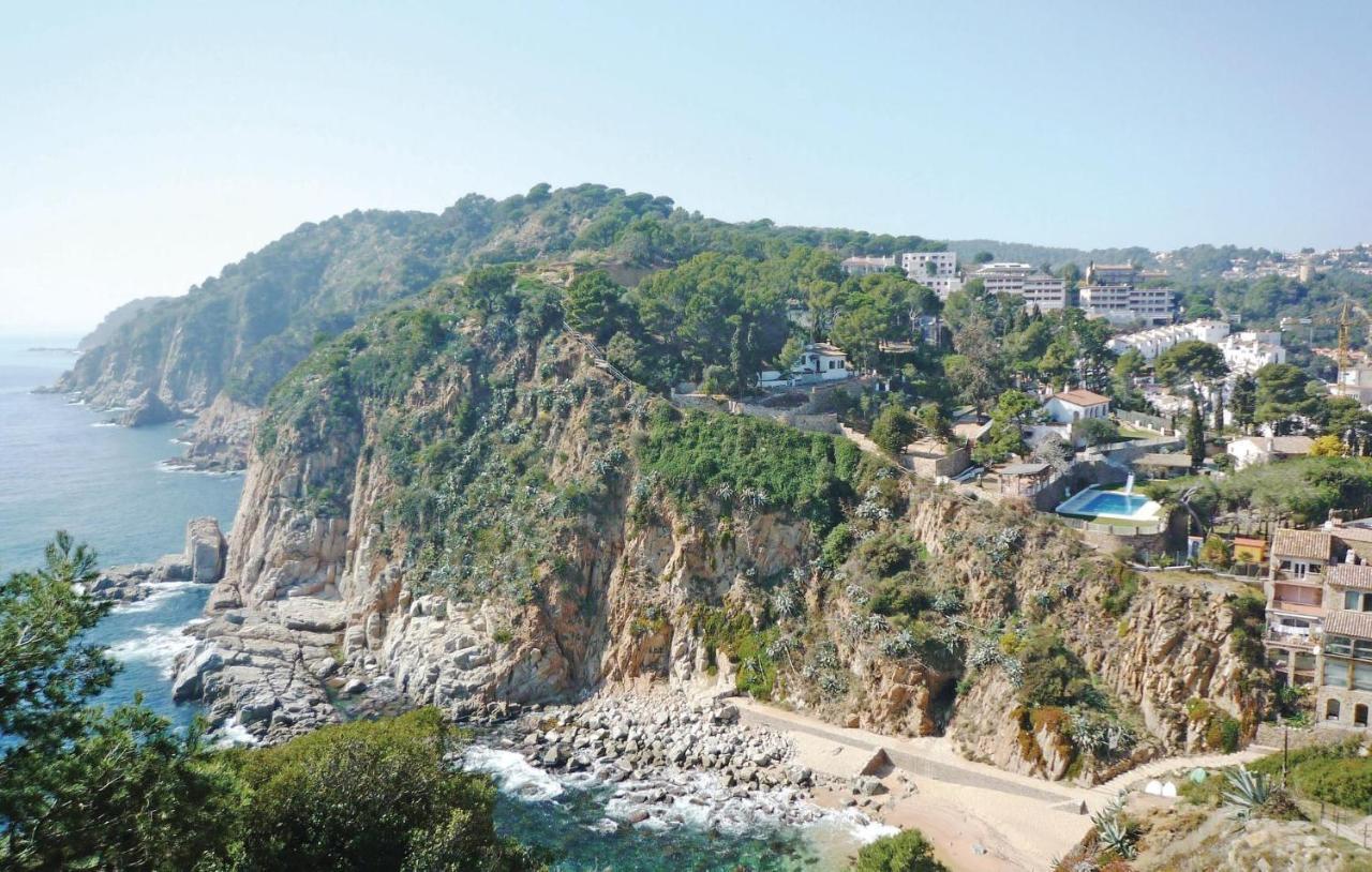 Amazing Apartment In Tossa De Mar With Wifi Exterior foto